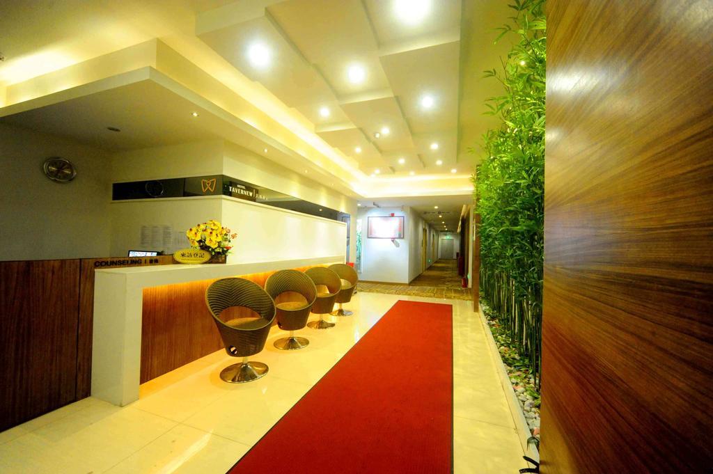 Tavernew Hotel Canton Extérieur photo